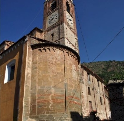 Abside e campanile Chiesa San Vito Piossasco